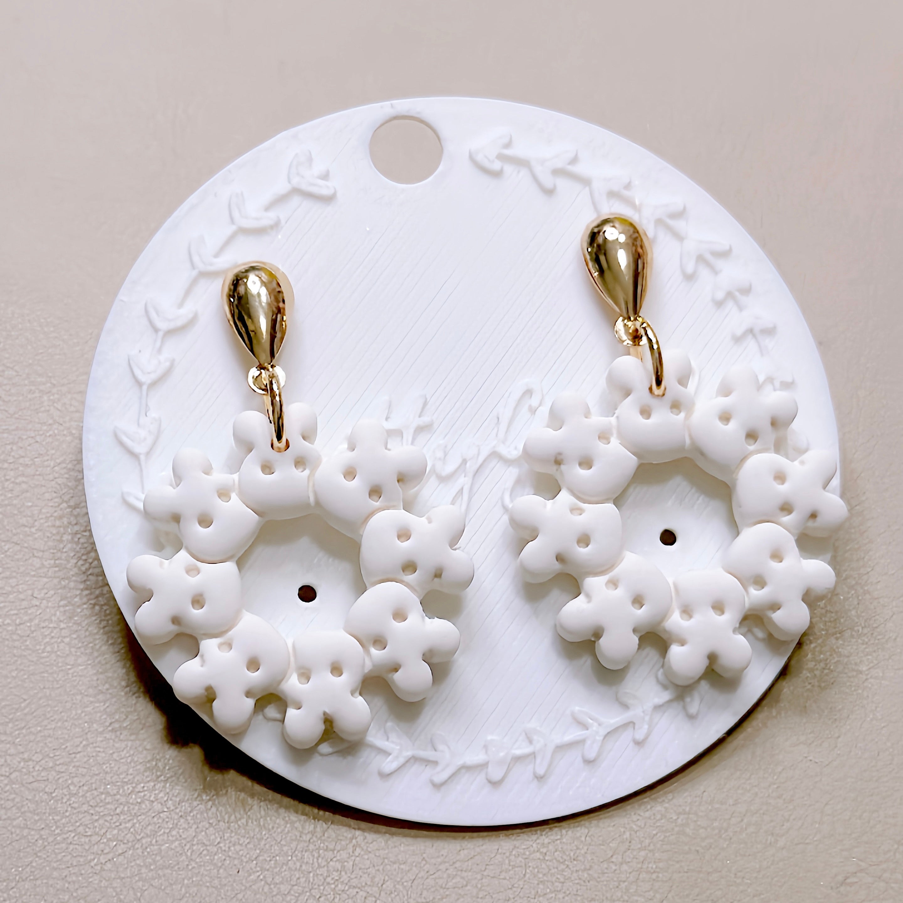 Cute Bunny Wreath Earrings Handmade Polymer Clay | Rabbit Circle Dangle | Cottagecore Animal Jewelry