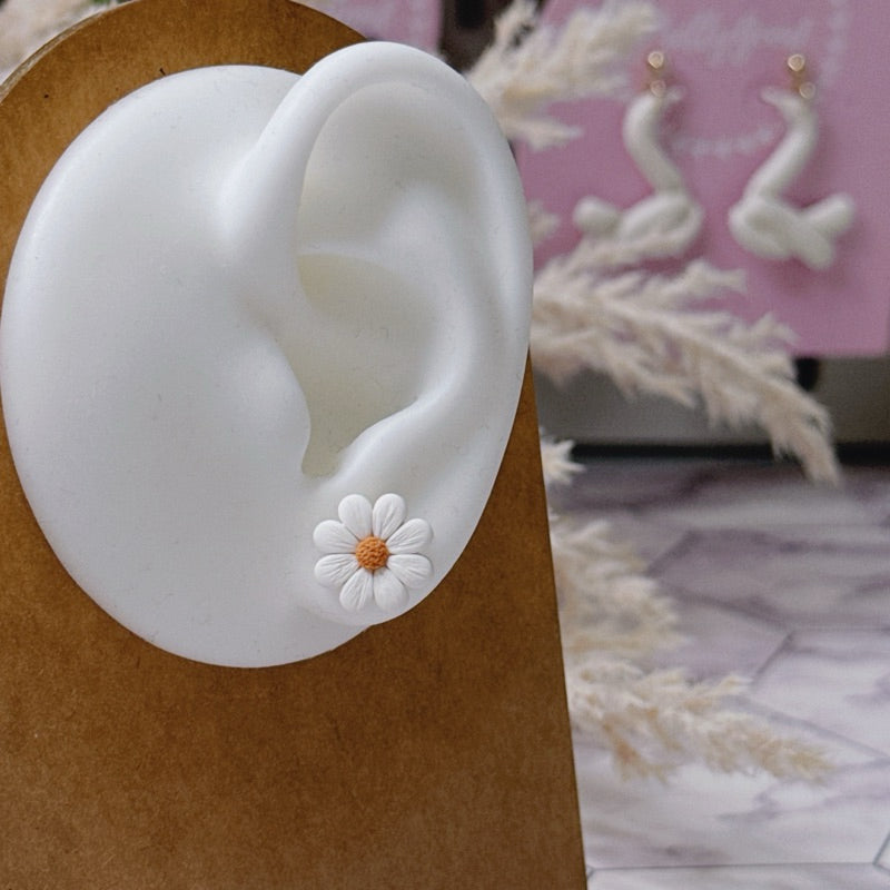 Chubby Daisies Earrings, Handmade in SG, Gift for Her