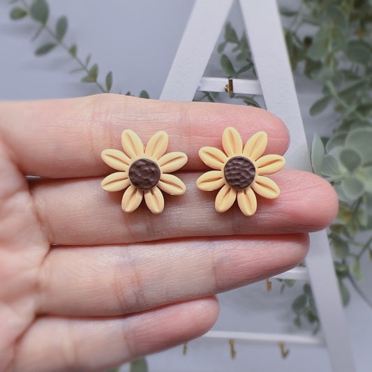 Sunflower Studs Earrings, Handcrafted Earrings, Gift for Her, Sunny Loves